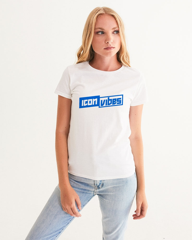 Women's Angled Vibes Tee